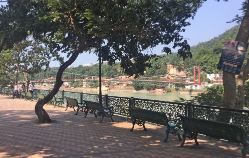 ram jhula ganga rishikesh